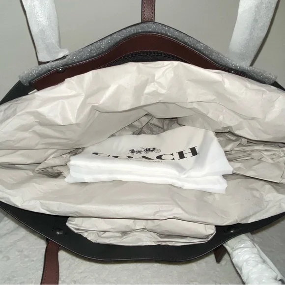 Coach Market Tote New leather purse - Picture 4 of 9